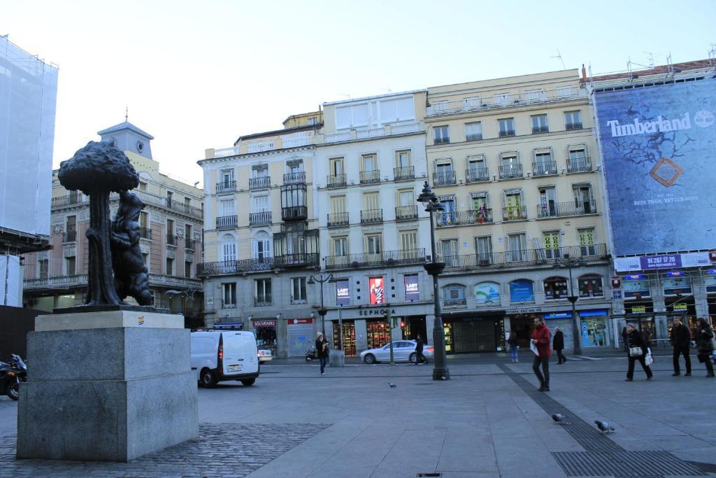 Hostal Ana Belen Madrid Ngoại thất bức ảnh